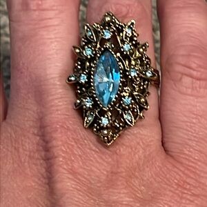 Antique cocktaill ring. Adjustable. Art deco